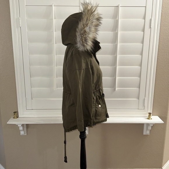 Zara Woman Faux Fur Parka Jacket Coat - Picture 4 of 13